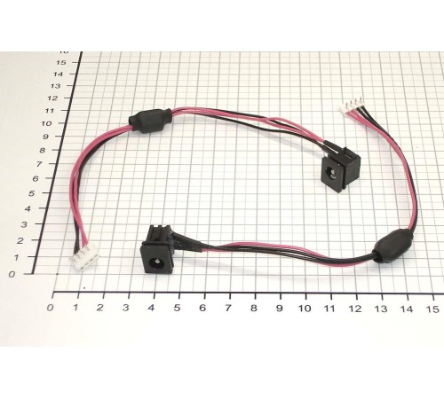 Разъем для ноутбука HY-T0017 Toshiba Satellite M50 M55 (с кабелем)