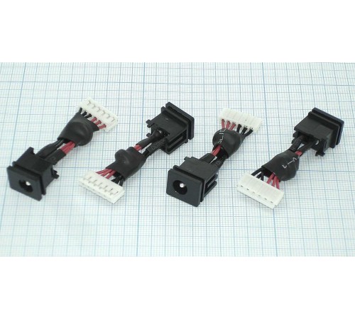 Разъем для ноутбука HY-TO022 TOSHIBA QOSMIO F40 F45 с кабелем