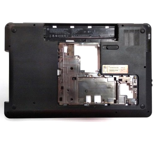 *Б/У* Поддон (нижний корпус, D cover) для ноутбука HP Pavilion G7-1000, G7-1301ER (646498-001), с разбора