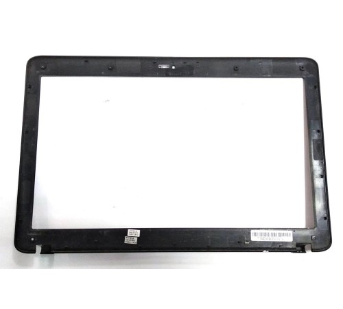 *Б/У* Рамка матрицы, безель (B cover) для ноутбука Lenovo Ideapad Y560P (39KL3LBLV20), с разбора