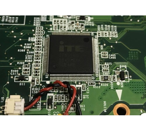*Б/У* Материнская плата для ноутбука Lenovo IdeaPad Y560P (DAKL3EMB8E0 REV:E), с разбора, неисправная